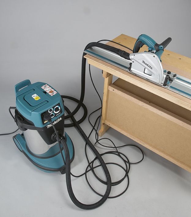 230 V Invalcirkelzaag en 230 V stofzuiger