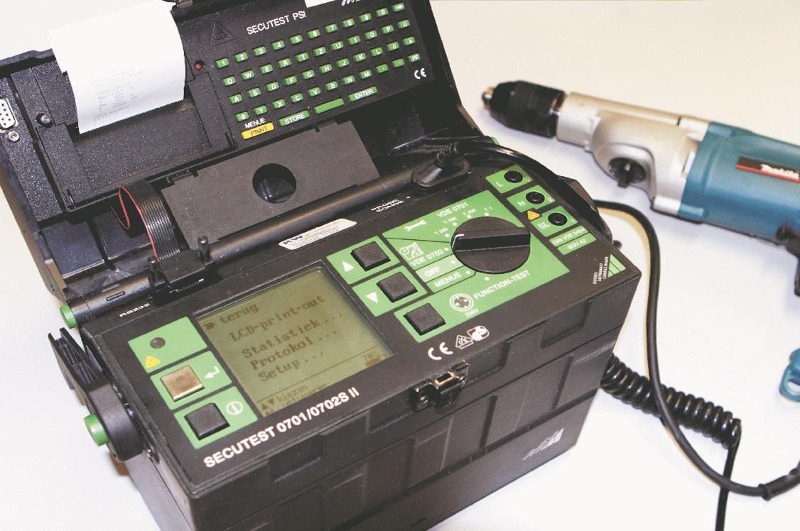 De Secutest meetinstrument om elektrische bedrijfsmiddelen te controleren op elektrische veiligheid